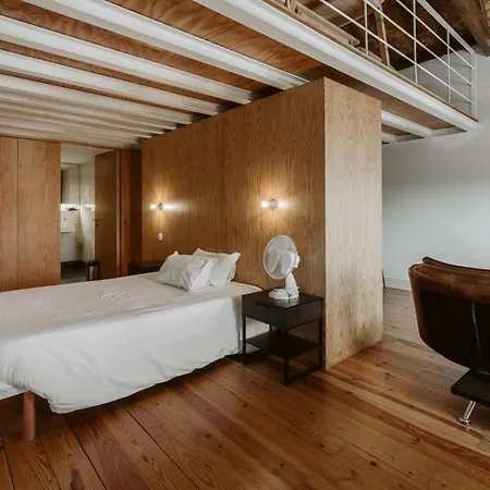 Apartment Step In