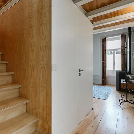 Apartment Step In *